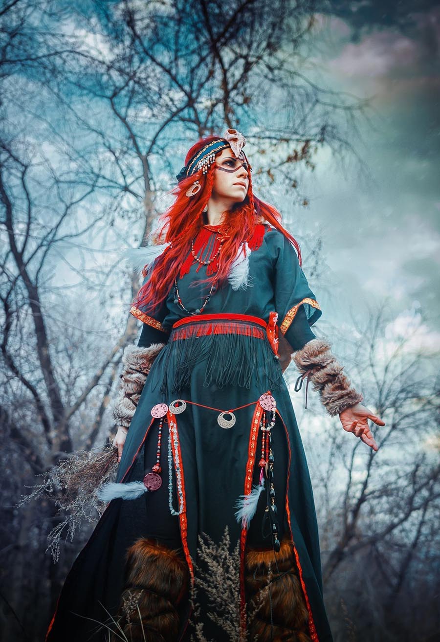 Take a pause and enjoy Girls in Slavic costumes — streaming from Fuzhou