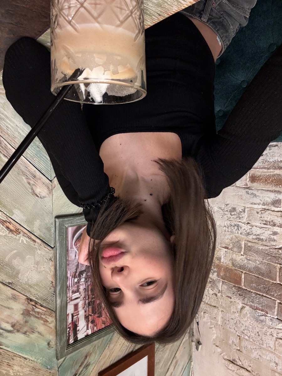 Fresh photos, fresh mood — Tina online in Fuzhou